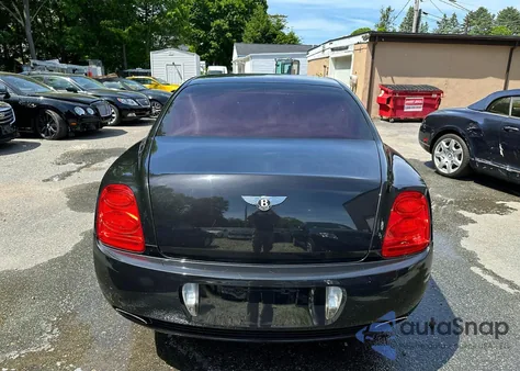 2008 Bentley Continental Flying Spur z USA, uszkodzony, nr VIN SCBBR93W98C055885